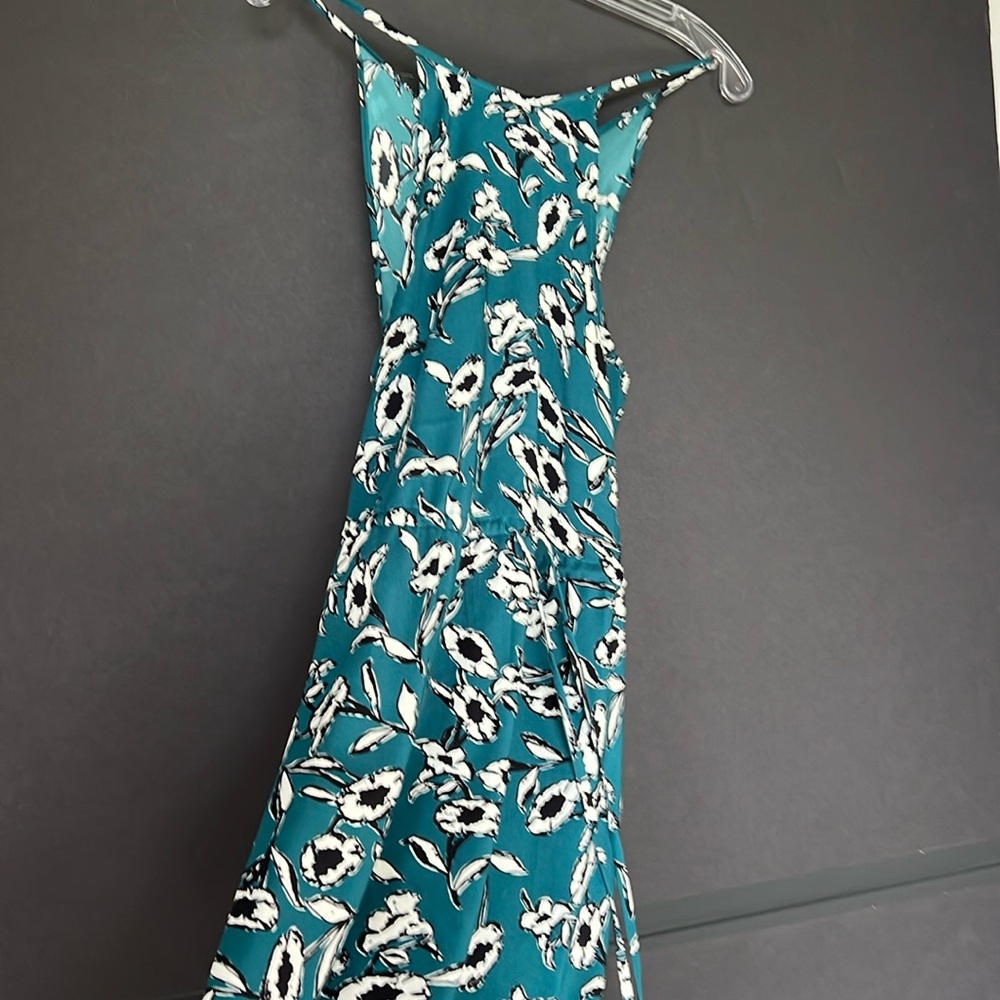 Sleeveless Midi Dress Satin Material Size S Green Black White Floral Pattern